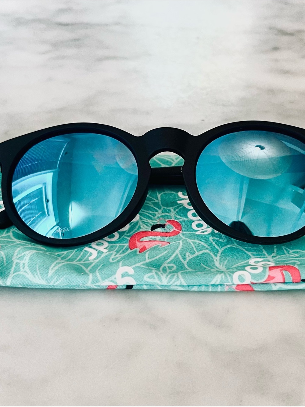 Women’s Black Frame Sunglasses with Blue Mirrored Lenses Goodr Polarized